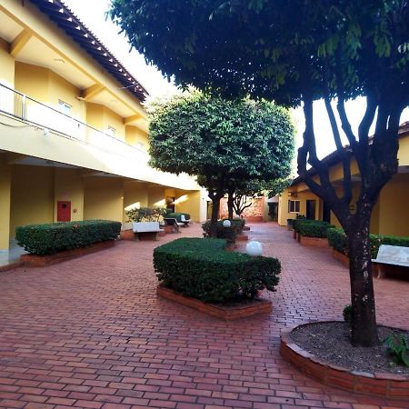 רונדונופוליס Hotel Marathi Park מראה חיצוני תמונה