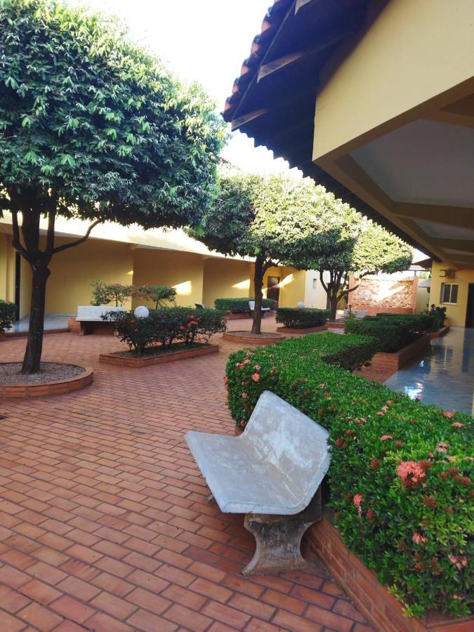רונדונופוליס Hotel Marathi Park מראה חיצוני תמונה