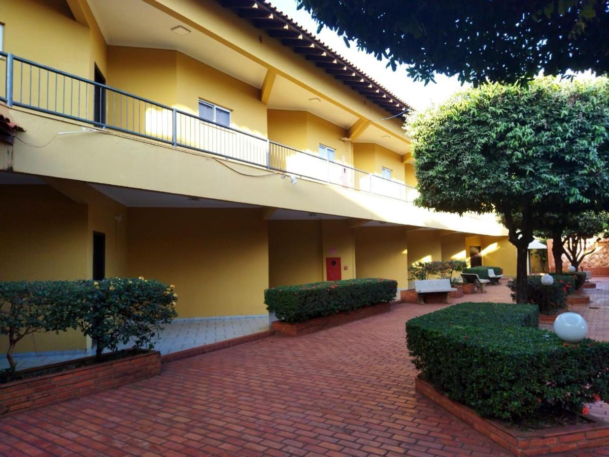 רונדונופוליס Hotel Marathi Park מראה חיצוני תמונה