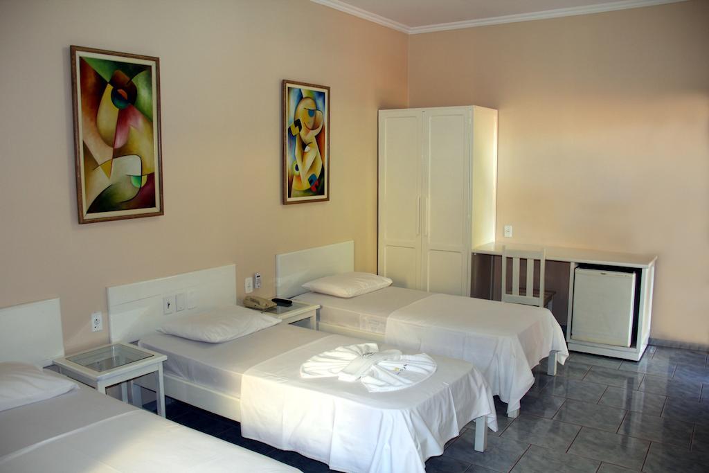 רונדונופוליס Hotel Marathi Park חדר תמונה