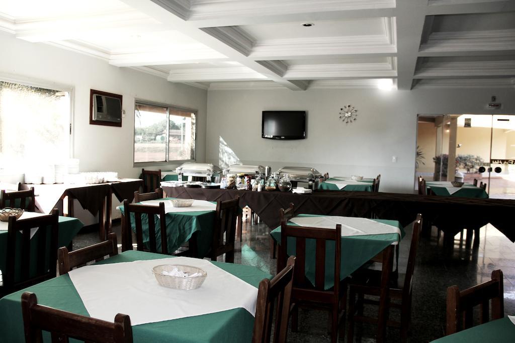 רונדונופוליס Hotel Marathi Park מראה חיצוני תמונה