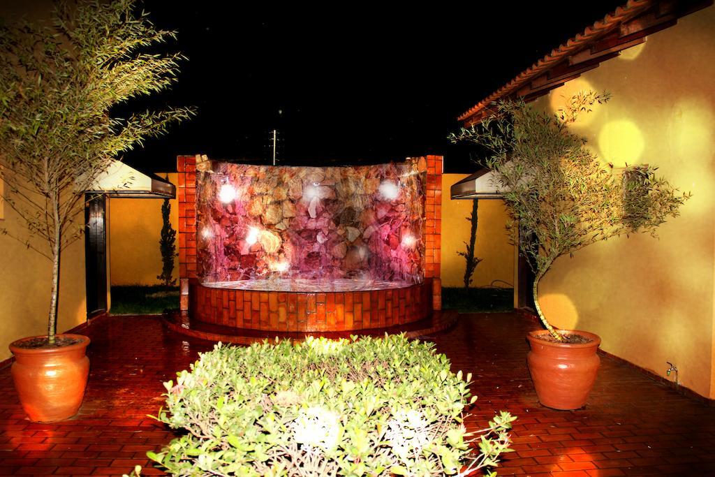רונדונופוליס Hotel Marathi Park מראה חיצוני תמונה