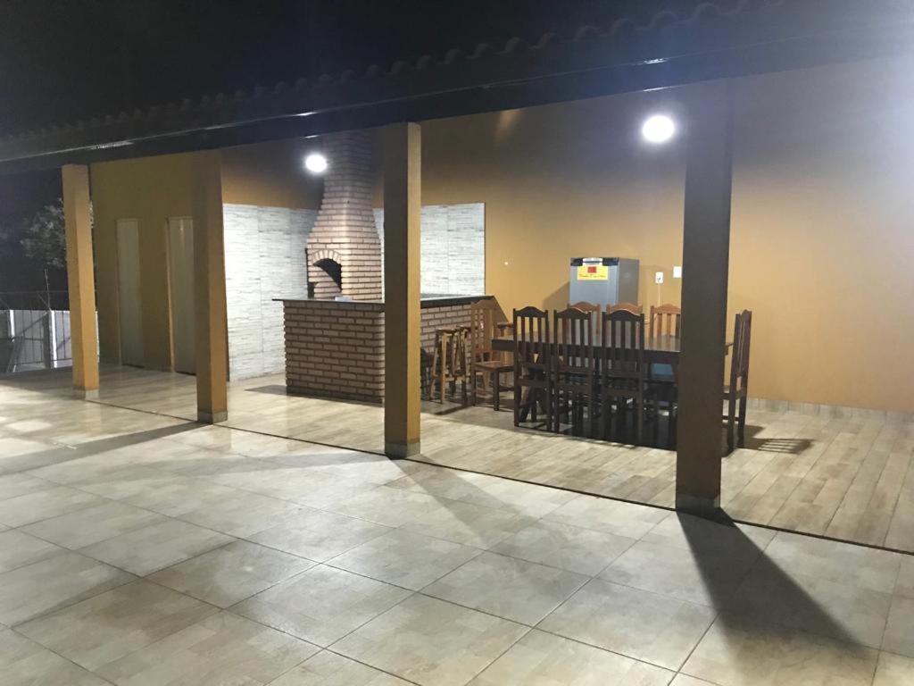 רונדונופוליס Hotel Marathi Park מראה חיצוני תמונה